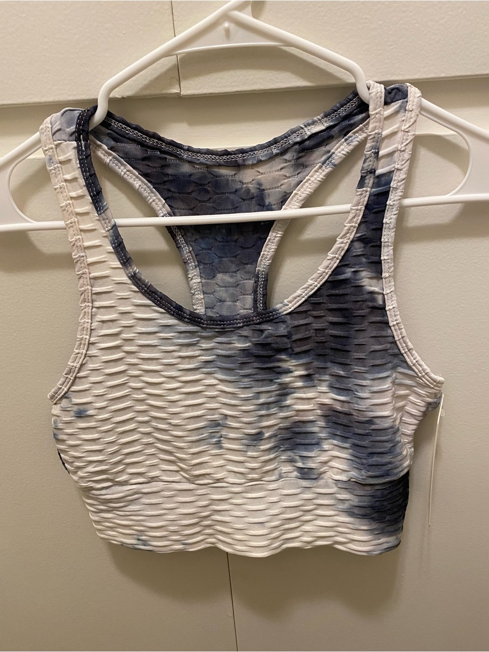Yoga crop top and leggings set with ruched back and tie dye